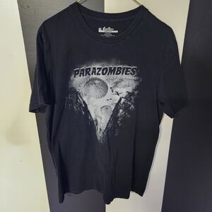 Parachute zombie nuclear graphic tee